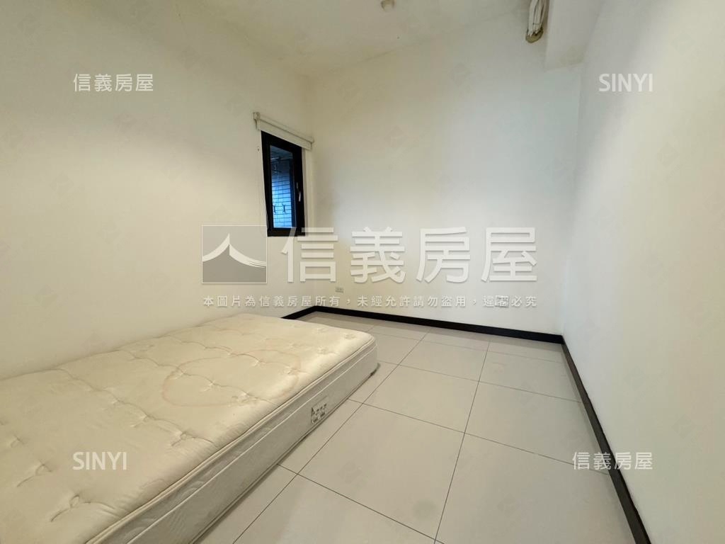 翔譽之心邊間三房車位房屋室內格局與周邊環境
