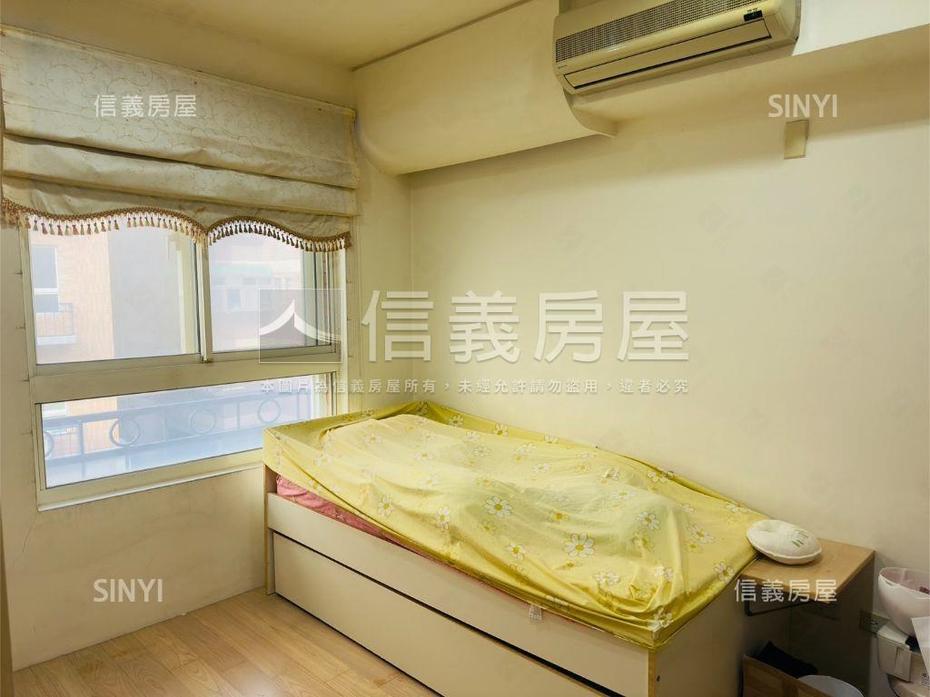 專任麗京邊間採光３房房屋室內格局與周邊環境