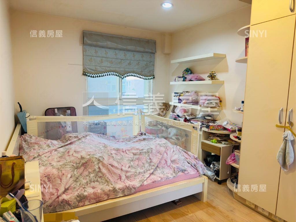 專任麗京邊間採光３房房屋室內格局與周邊環境