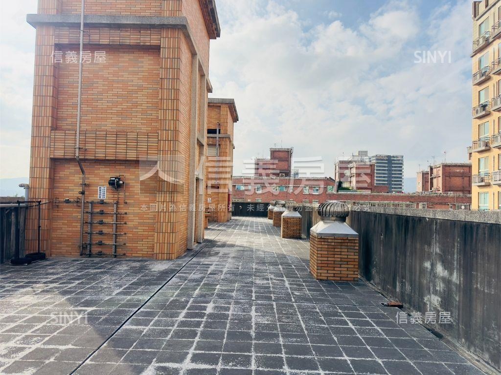 專任麗京邊間採光３房房屋室內格局與周邊環境