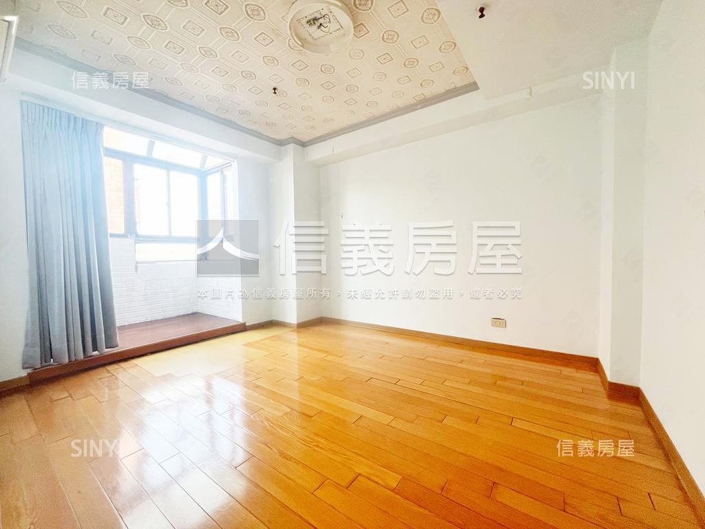 新第來亨高樓景觀戶房屋室內格局與周邊環境
