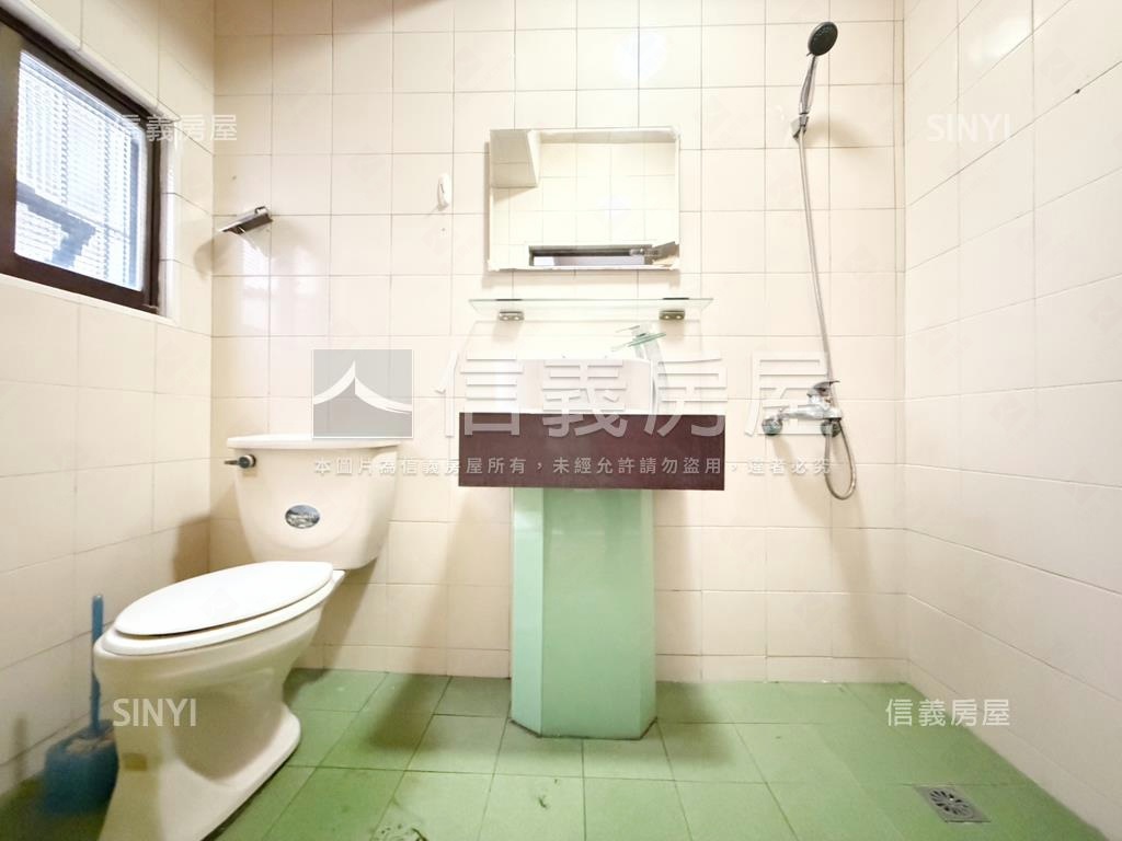 三多一路上‧結市熱鬧透店房屋室內格局與周邊環境