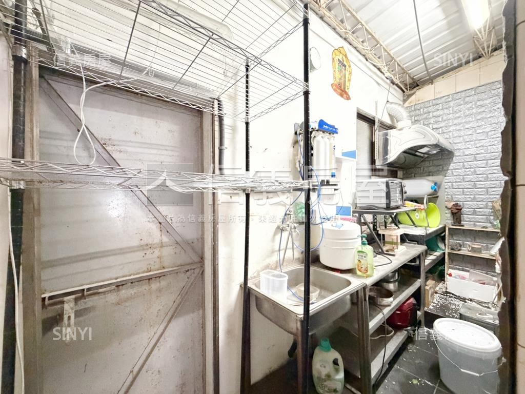 三多一路上‧結市熱鬧透店房屋室內格局與周邊環境