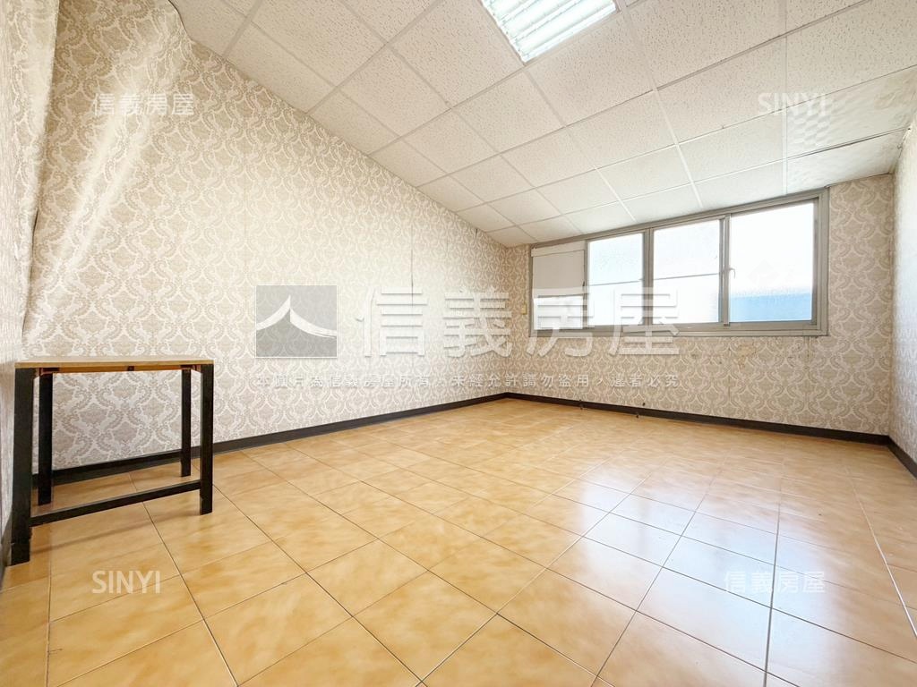 三多一路上‧結市熱鬧透店房屋室內格局與周邊環境