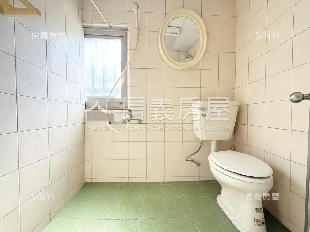 三多一路上‧結市熱鬧透店房屋室內格局與周邊環境