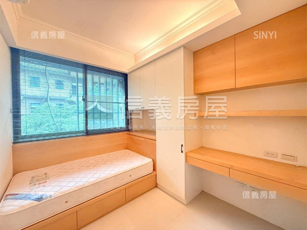 原美優質電梯四房雙車位房屋室內格局與周邊環境