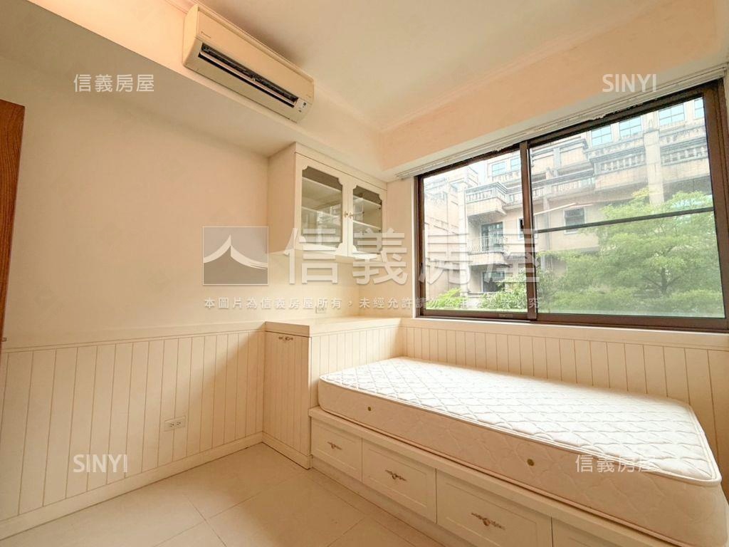 原美優質電梯四房雙車位房屋室內格局與周邊環境