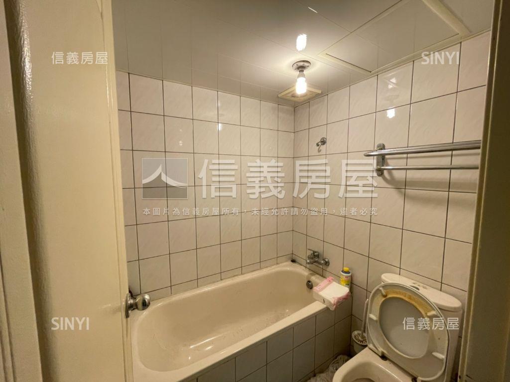 四鐵露台戶‧歡迎介紹房屋室內格局與周邊環境