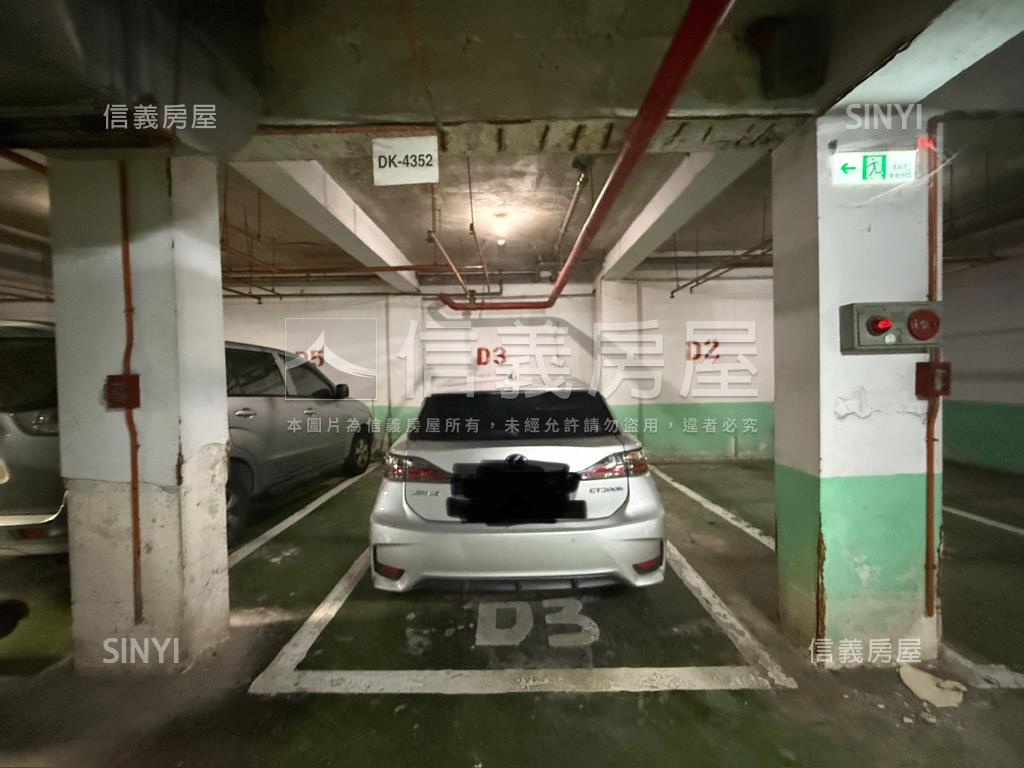 加州陽光沐浴透天房屋室內格局與周邊環境