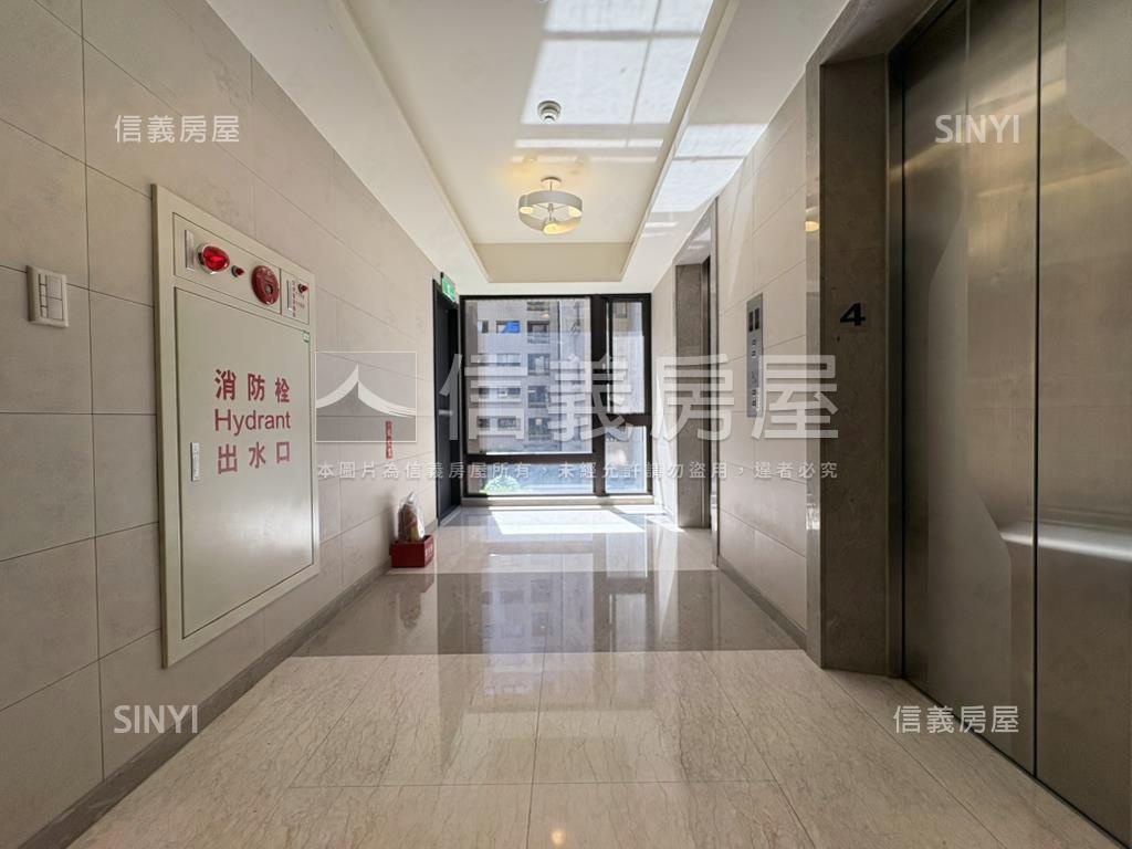 專任誠售森之丘三房車位房屋室內格局與周邊環境
