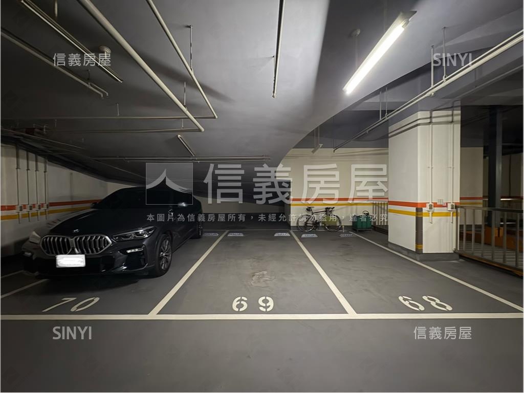 專任誠售森之丘三房車位房屋室內格局與周邊環境