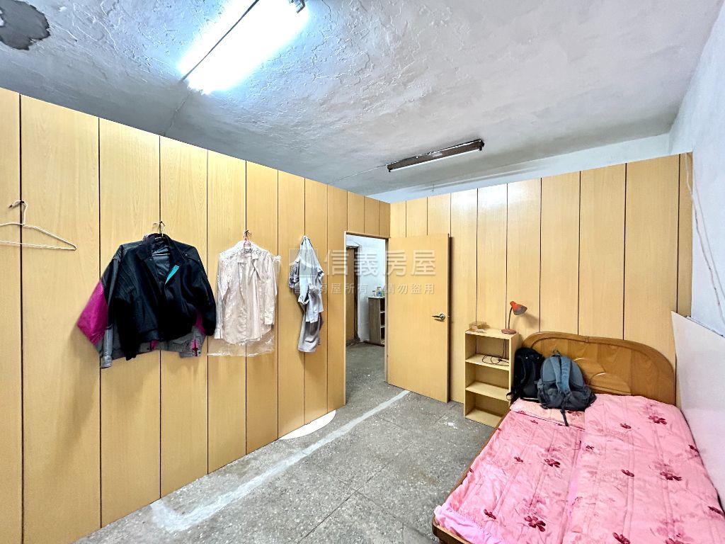 批發商的倉儲店面房屋室內格局與周邊環境