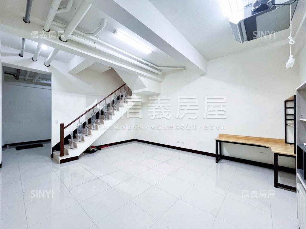 沙鹿大面寬輕屋齡透天房屋室內格局與周邊環境