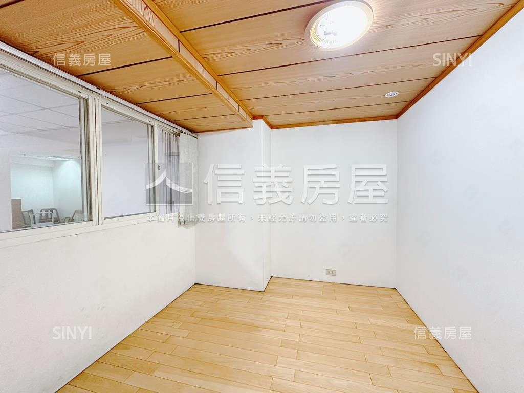 萬大捷運●中正龍門美３房房屋室內格局與周邊環境