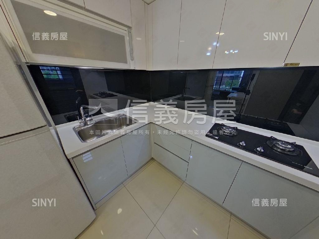 機捷三房平車不要錯過！！房屋室內格局與周邊環境