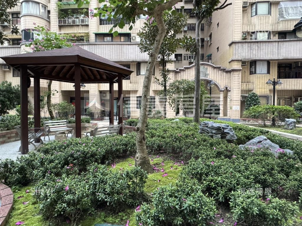 江南園林宏觀大器２＋２房房屋室內格局與周邊環境