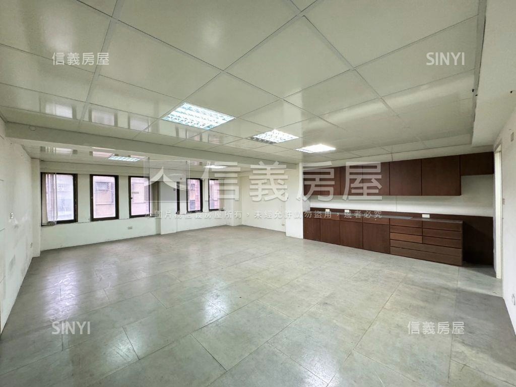 近中清捷運低總價商辦房屋室內格局與周邊環境