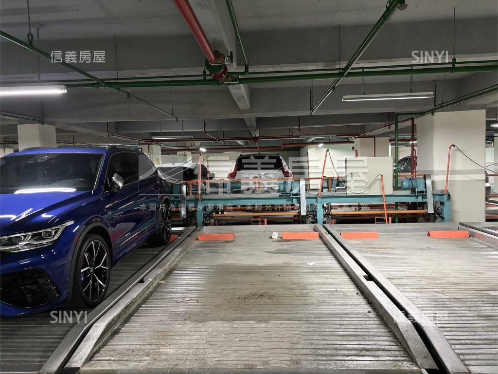 ☆世界之星三房車位房屋室內格局與周邊環境