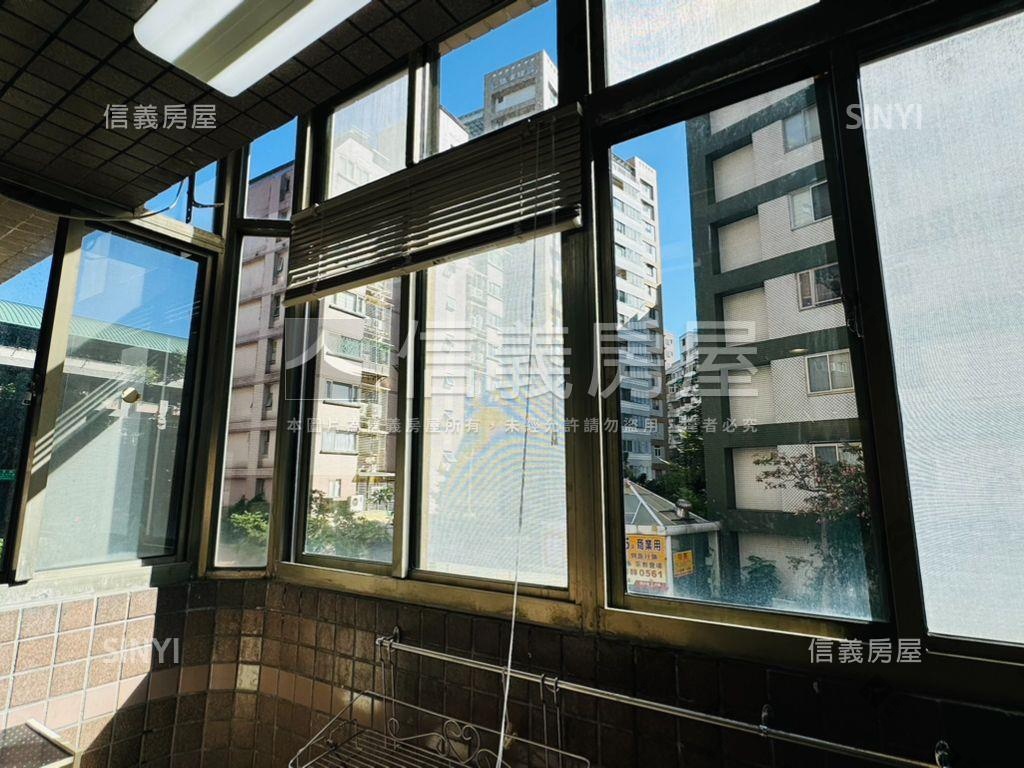 大直香檳房屋室內格局與周邊環境