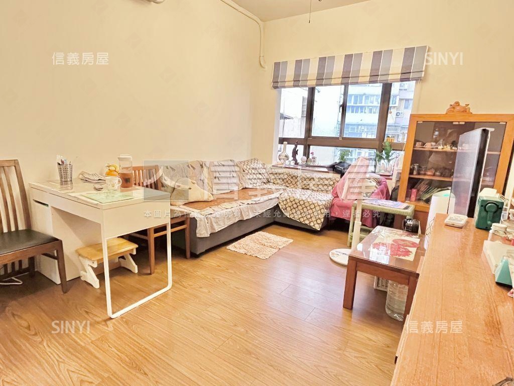 專任【仁愛國寶】邊間兩房房屋室內格局與周邊環境