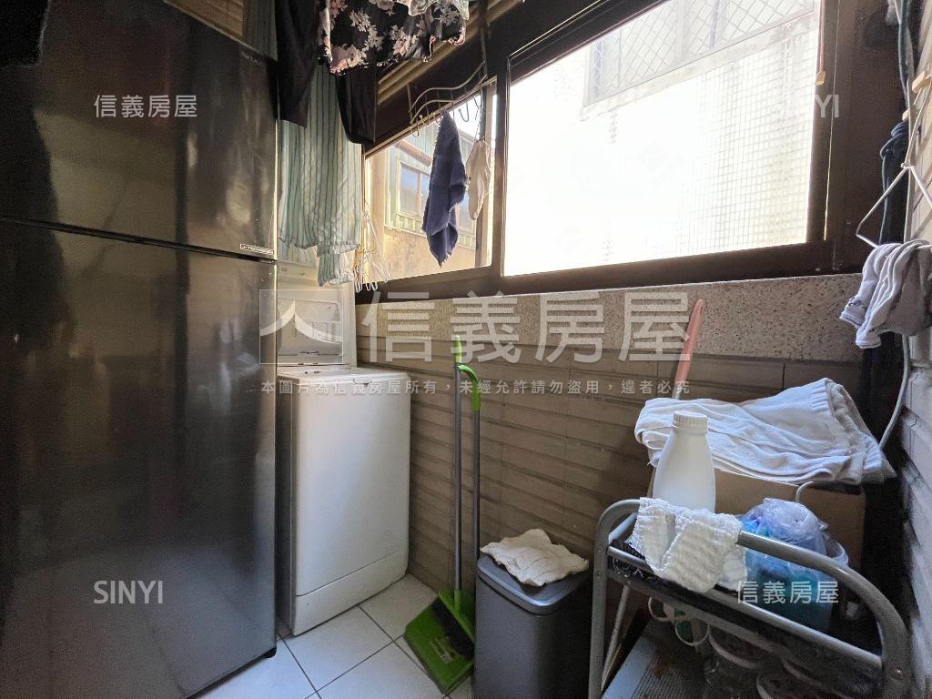 專任【仁愛國寶】邊間兩房房屋室內格局與周邊環境