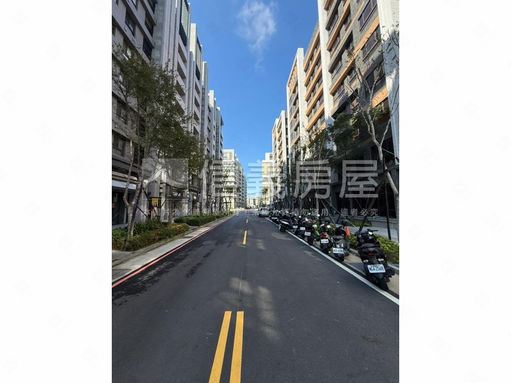 富宇明星樂角間店面房屋室內格局與周邊環境