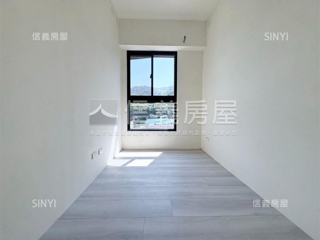 力璞紘日莘兩房車位房屋室內格局與周邊環境