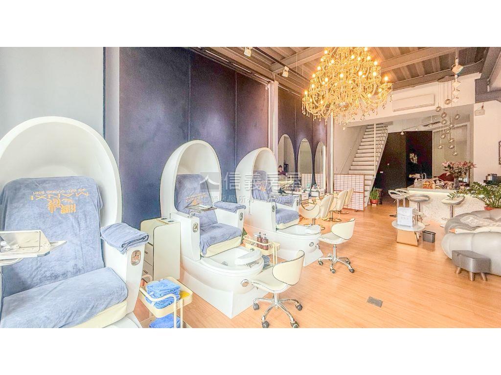 ★中港ＴｈｅＯＮＥ樓店２房屋室內格局與周邊環境