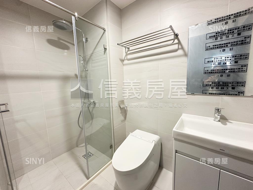 江翠捷運全新三房帶車位房屋室內格局與周邊環境