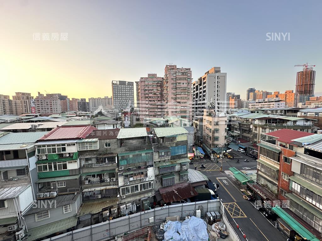 江翠捷運全新三房帶車位房屋室內格局與周邊環境