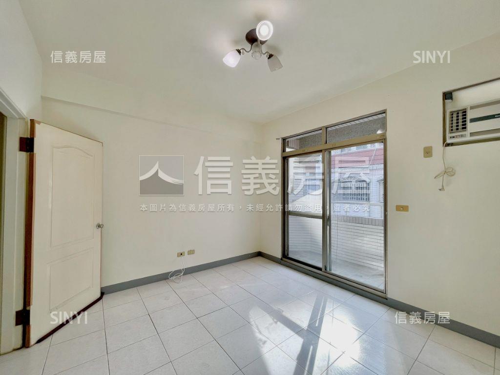 楠梓興昌美透房屋室內格局與周邊環境