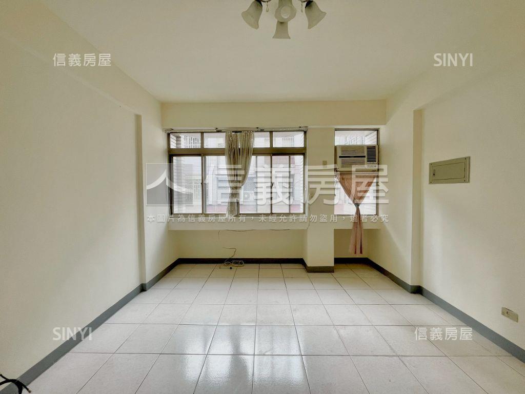 楠梓興昌美透房屋室內格局與周邊環境