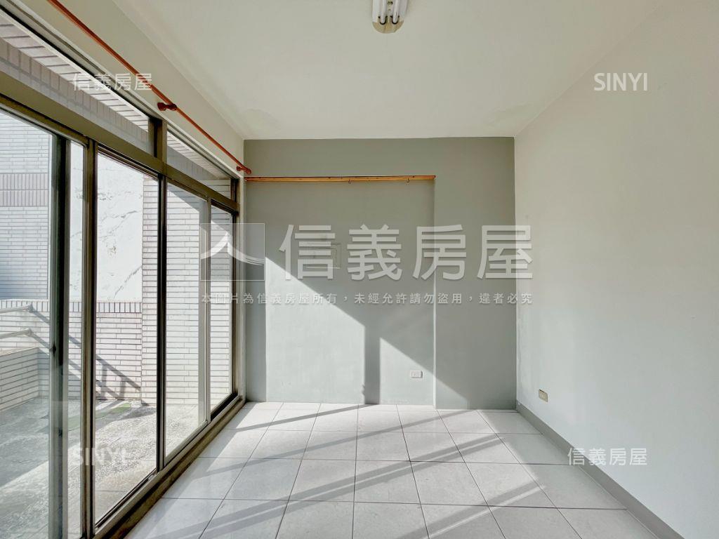 楠梓興昌美透房屋室內格局與周邊環境