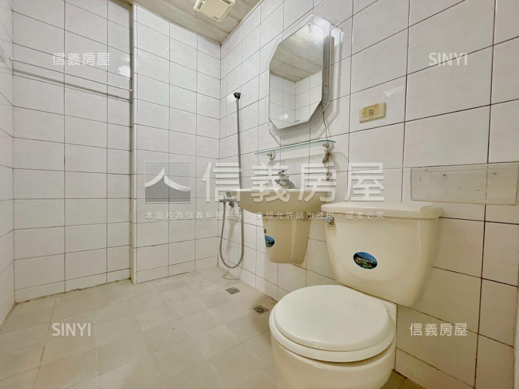 楠梓興昌美透房屋室內格局與周邊環境