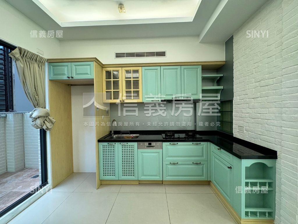 邊間採光大坪數美宅房屋室內格局與周邊環境