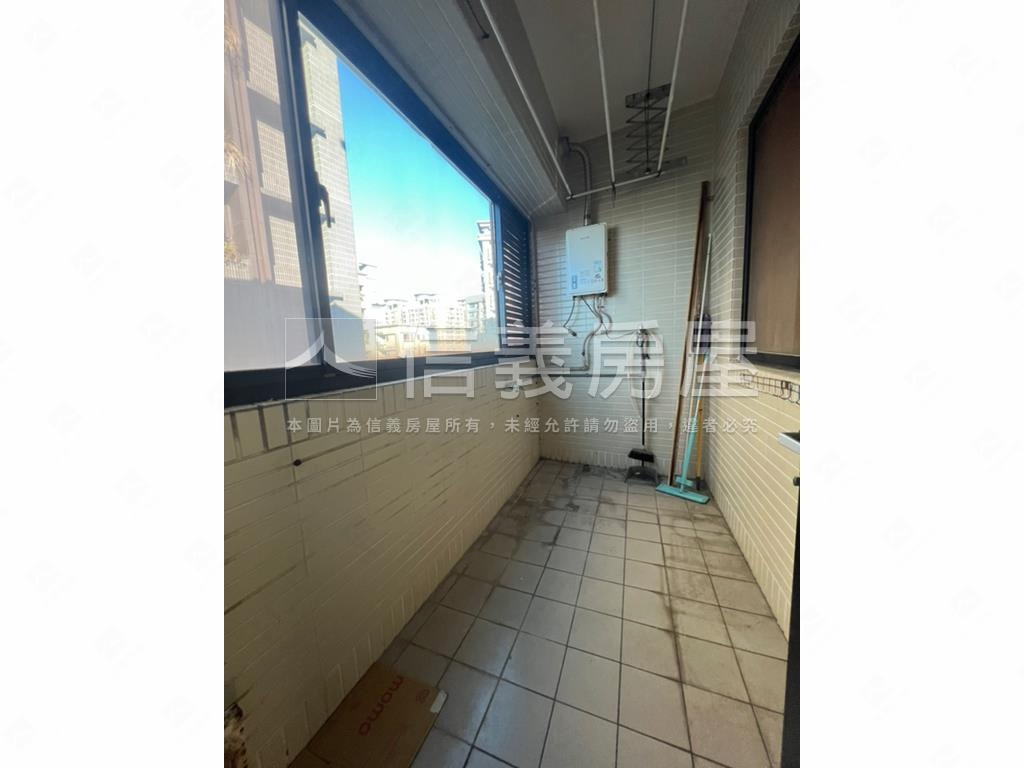 竹城伊豆優質溫馨四房車位房屋室內格局與周邊環境