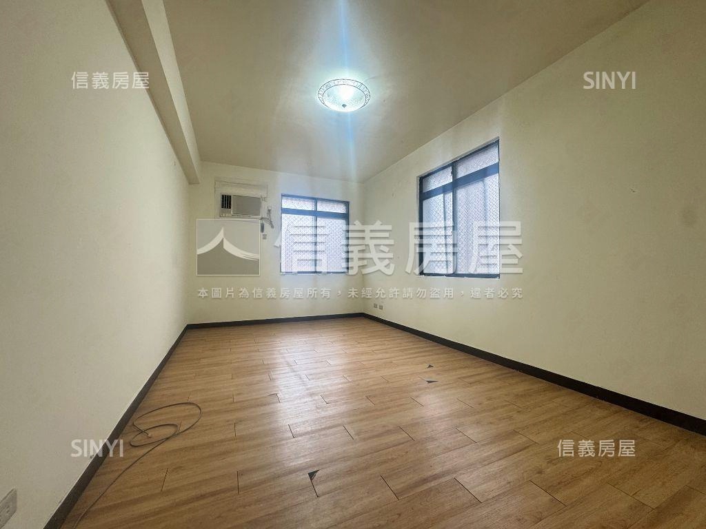 康寧路公寓三房房屋室內格局與周邊環境