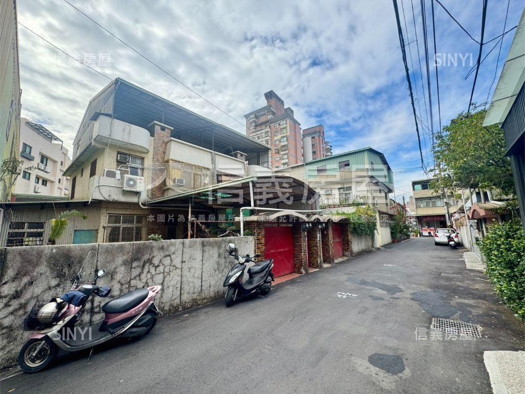 地７５坪大面寬前後臨路透房屋室內格局與周邊環境