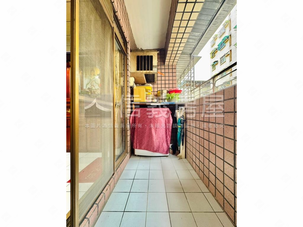 泰隆新都四房車位●本心房屋室內格局與周邊環境