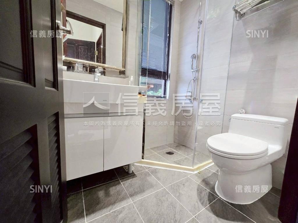 捷運樹海美景有車位房屋室內格局與周邊環境