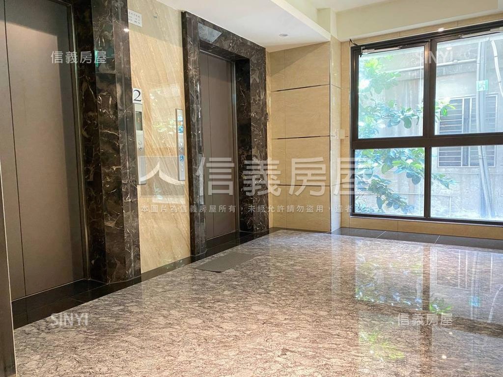 捷運樹海美景有車位房屋室內格局與周邊環境