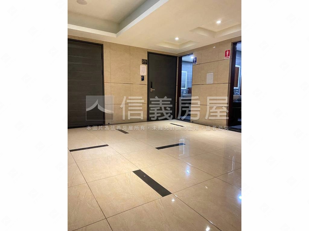 捷運樹海美景有車位房屋室內格局與周邊環境