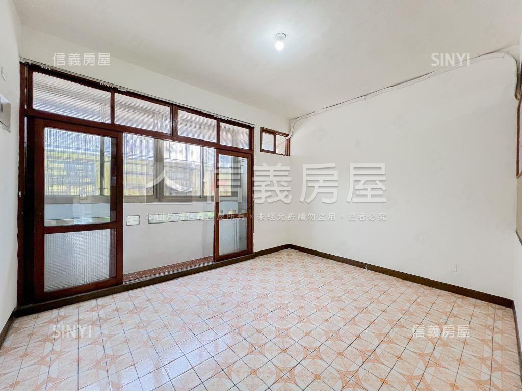 昌平路透店重新整修屋況佳房屋室內格局與周邊環境