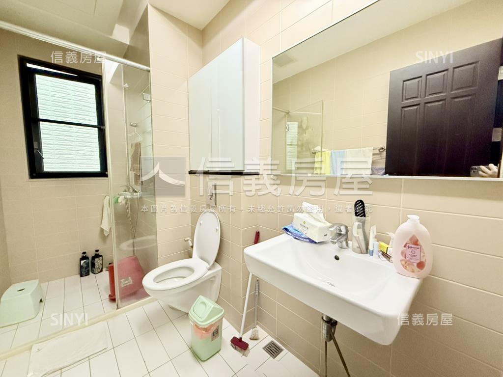 麗莊御鼎一層兩戶三房平車房屋室內格局與周邊環境