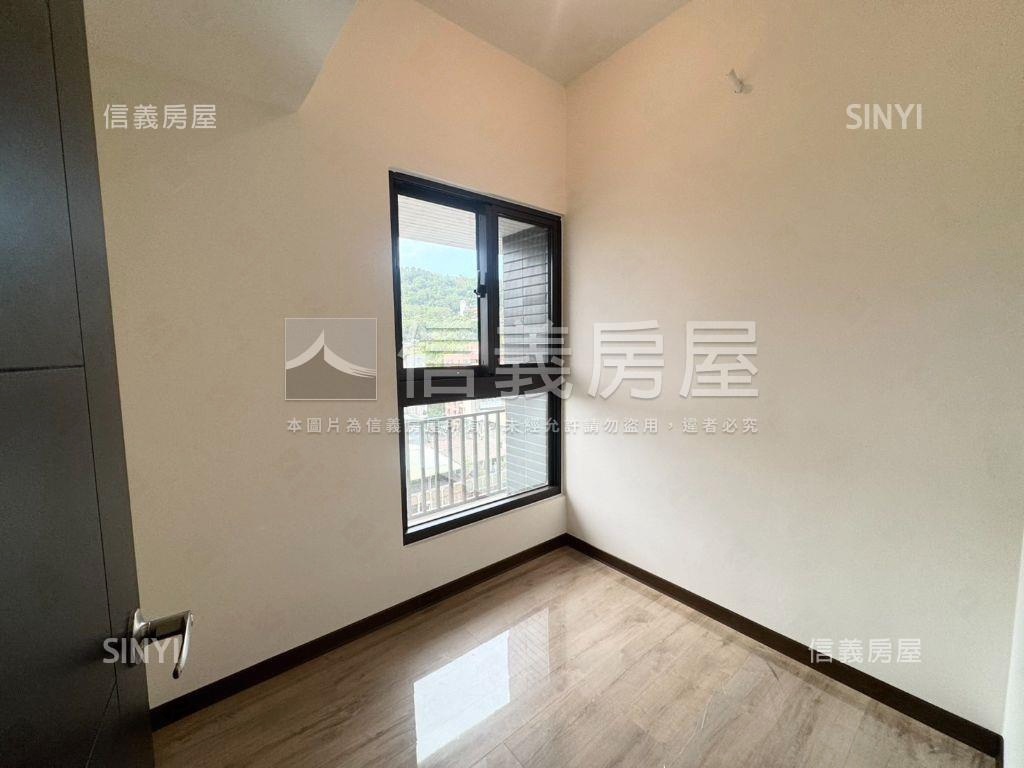 芳洲漾低總價三房車位房屋室內格局與周邊環境