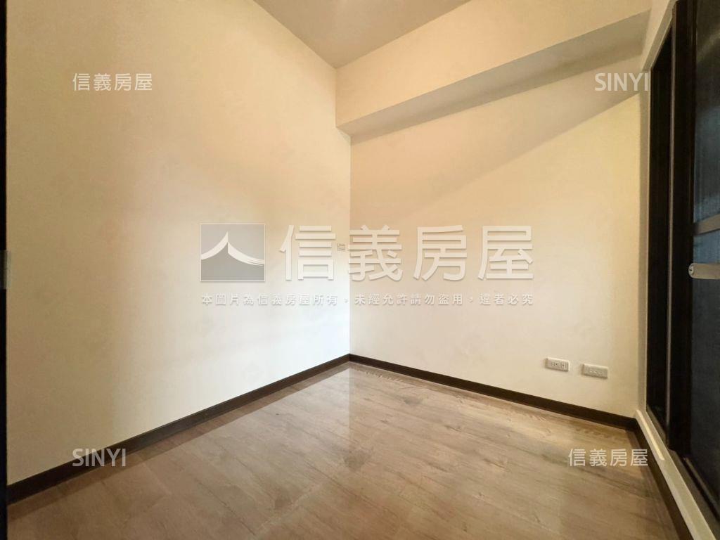 芳洲漾低總價三房車位房屋室內格局與周邊環境