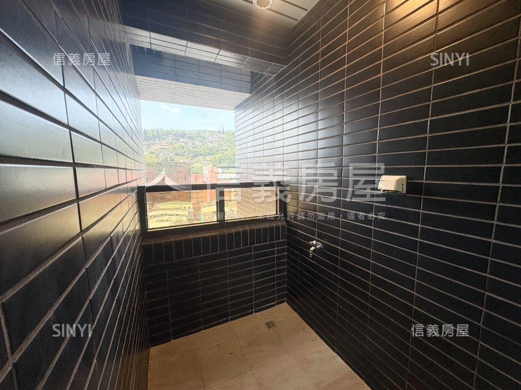 芳洲漾低總價三房車位房屋室內格局與周邊環境