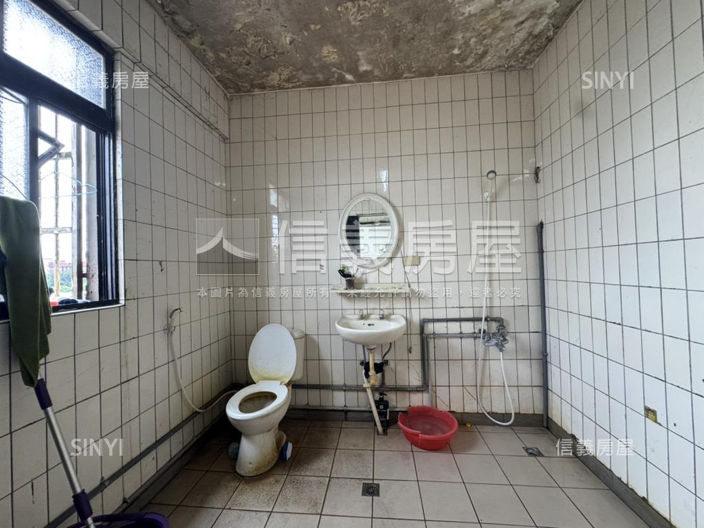 中山路透天珠寶盒房屋室內格局與周邊環境