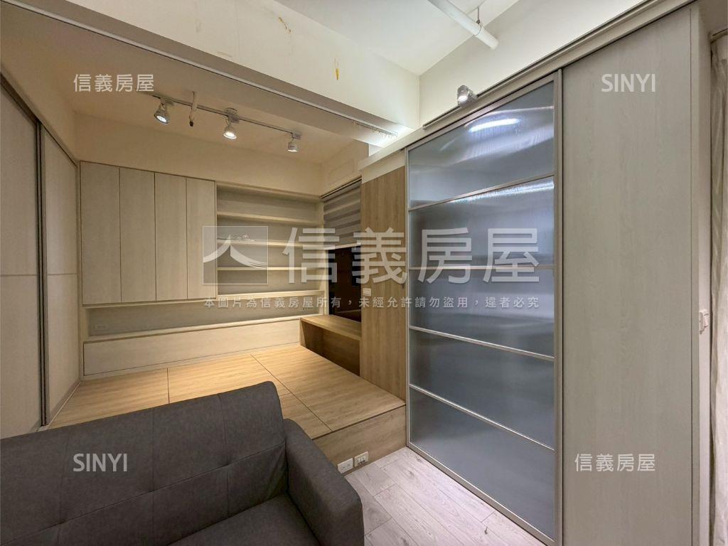 凱旋質感生活宅房屋室內格局與周邊環境