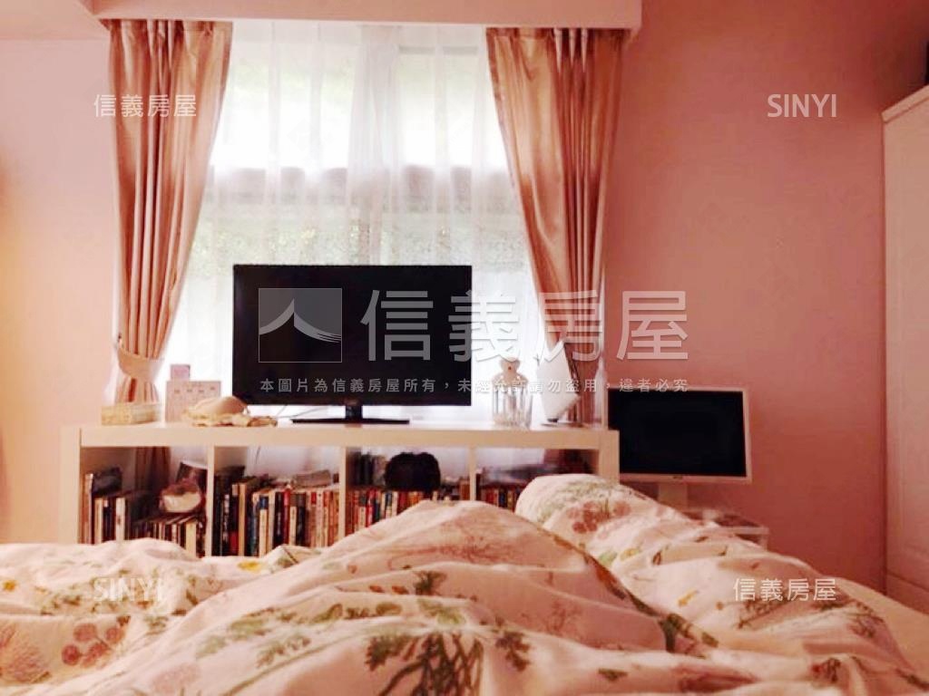 稀有昇陽大地兩房山景戶房屋室內格局與周邊環境